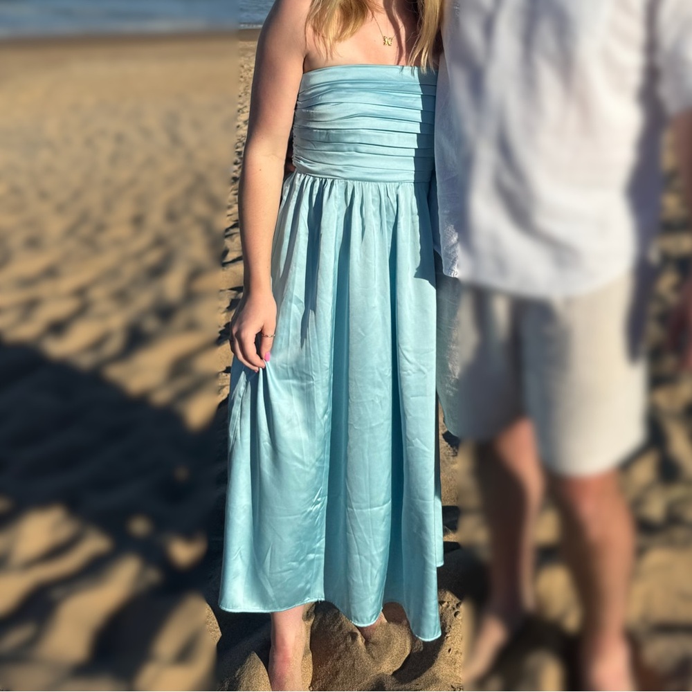 Abercrombie & Fitch Strapless Blue Emerson Dress - Size Small